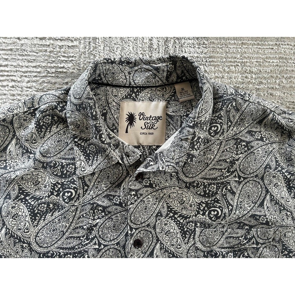 Vintage Silk Hawaiian Shirt Mens XL Black White Paisley Print Collared Button Up - Picture 4 of 11